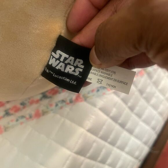 20 Inch Yoda Squishmellow - Picture 3 of 3